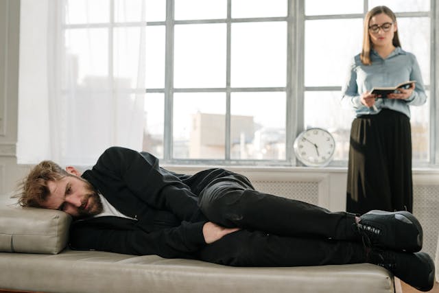 Visapusė pagalba sau: kada psichologinis palaikymas tampa sveikimo raktu?